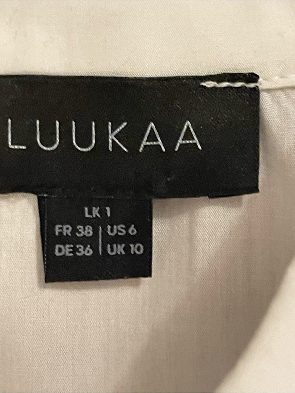 Luukaa White Shirt with Black Graphic Back NWOT - Picture 11 of 13